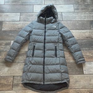 NorthFace Down Parka size xs grey
